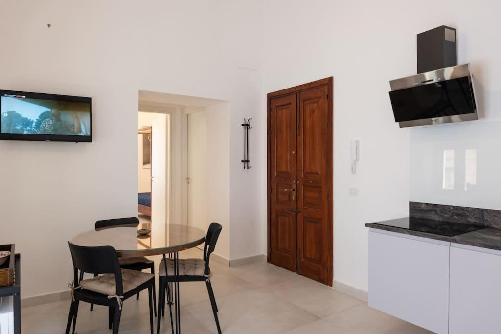 Collegiata Apartment - Catania Downtown Eksteriør billede